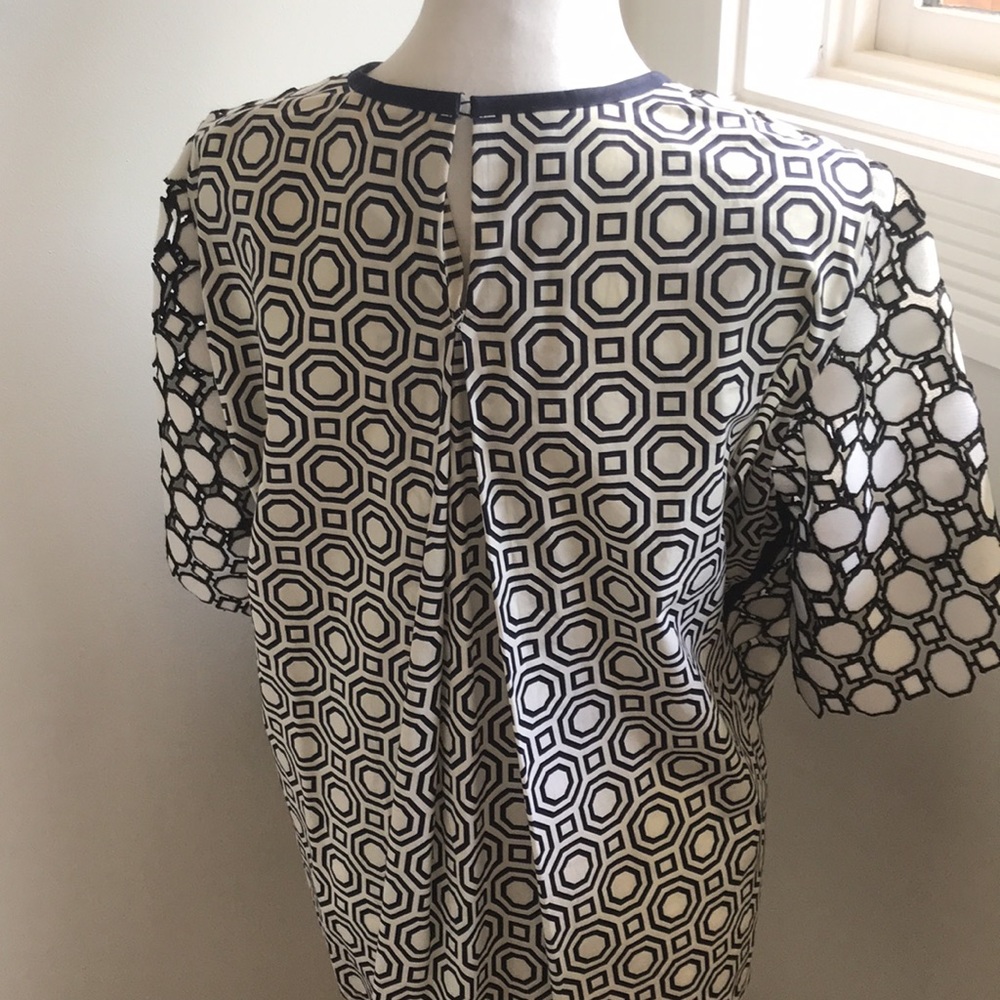 Tory Burch Geometrical Lace Top, Size 4 - Picture 8 of 8